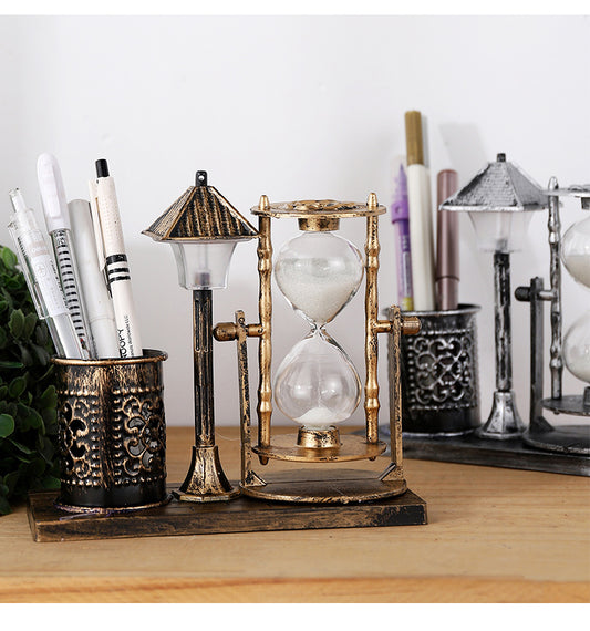 Multi-Ourpose Night Light Pen Holders Ornaments Retro Sandglass Pen Holder Case Office Home Desk Stationery Organizer Decoration